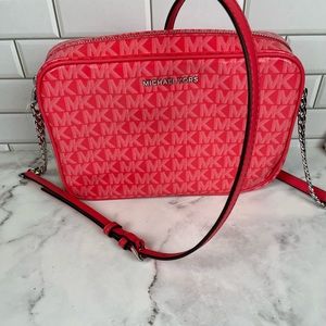 Michael Kors Jet Set Geranium Crossbody  Leather PVC Signature MK  Bag